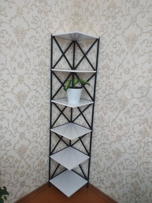 Подставка и стелаж