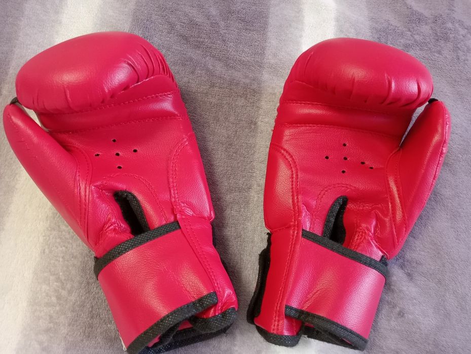 Кимоно, футы, перчатки, щит