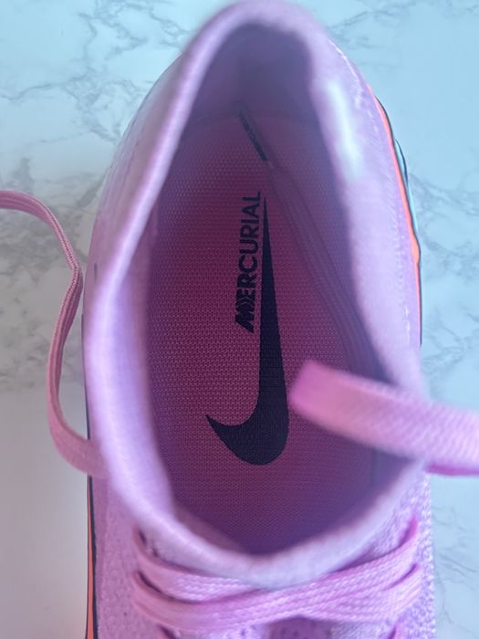 Ghete fotbal Nike Air Zoom Mercurial (model PRO) – mărimea