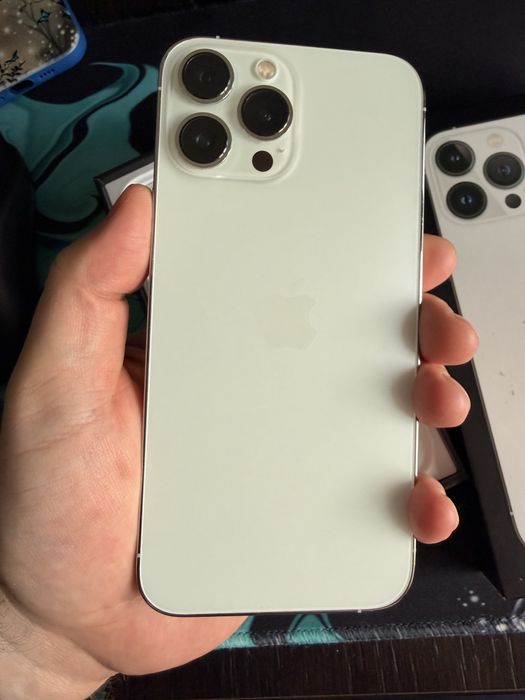 Iphone 13 pro max 256gb liber de retea, ca nou
