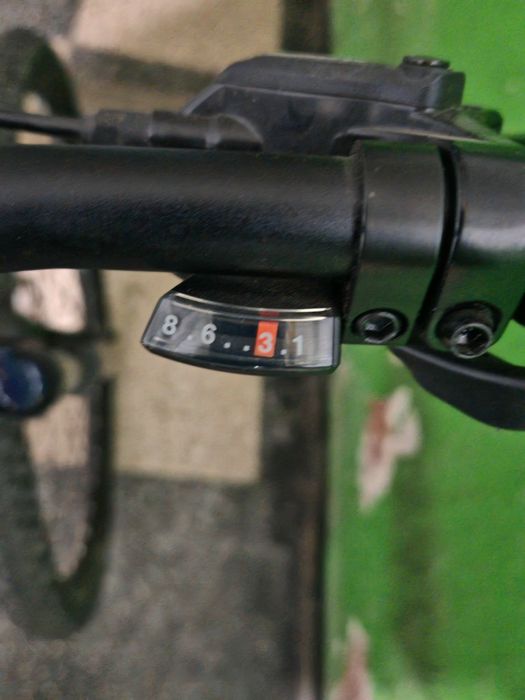 Bicicletă CUBE cadru29