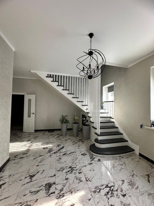 Часть дома · 4 комнаты · 165 м² · 3.8 сот.