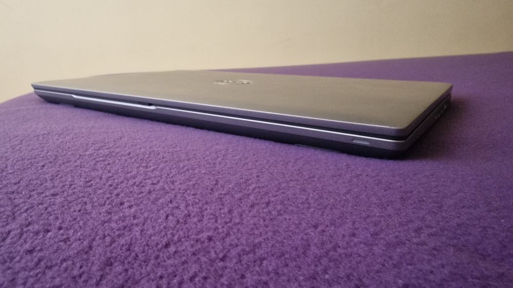 Dell Latitude 5521 15.6" i7-11850H Nvidia MX450 32/512GB Windows 11