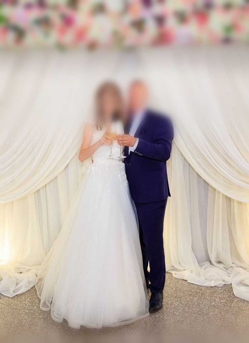 Vand rochie de mireasa