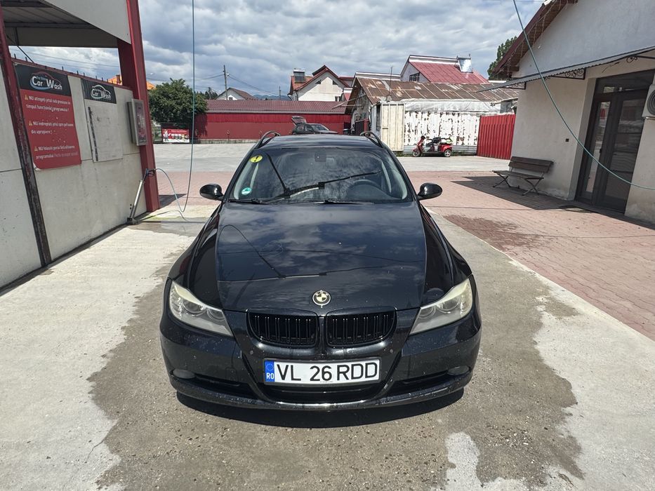 BMW E91 320 D manual