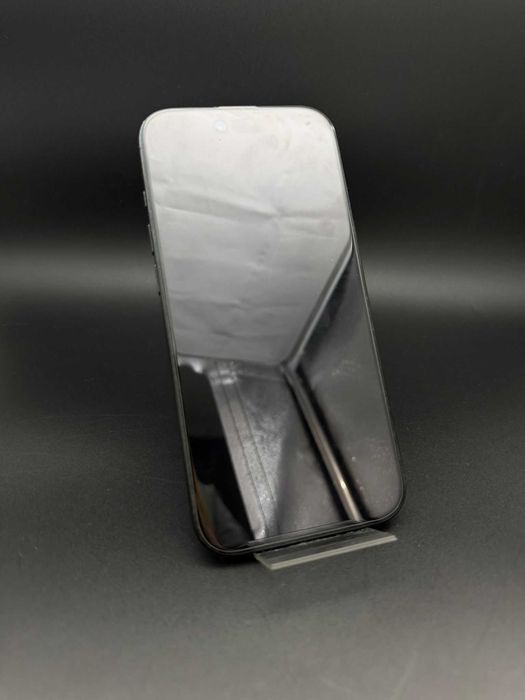 Dracula Amanet: iPhone Air, 256Gb/100%.