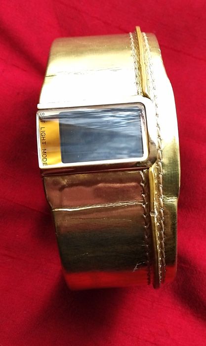 Gucci и Diesel часы оригинал