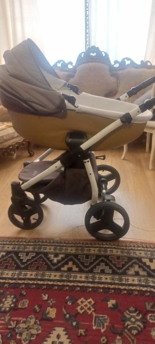 Продам коляску б/у