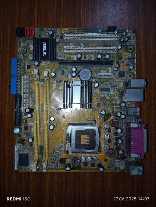 Продам материнские платы