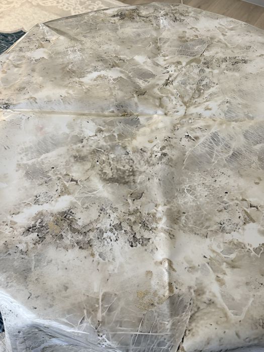 Продается скатерть клеенка из ПВХ