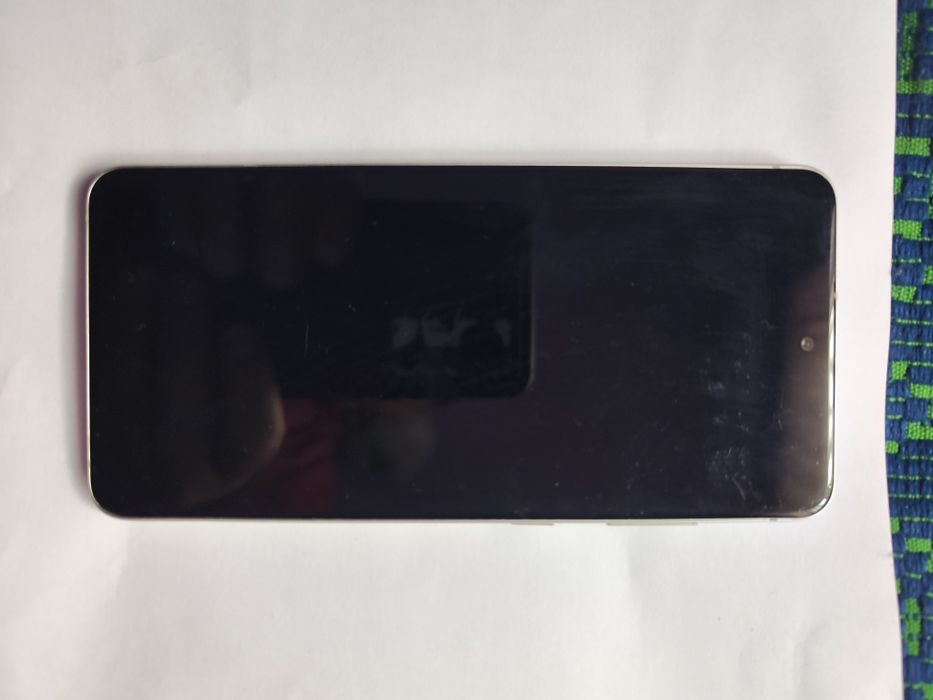 Samsung S21-5g -128g-RAM 6+6