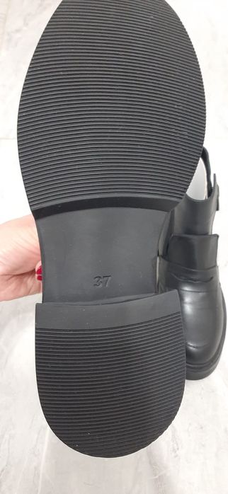 Зимний полу сапоги 37 размер.