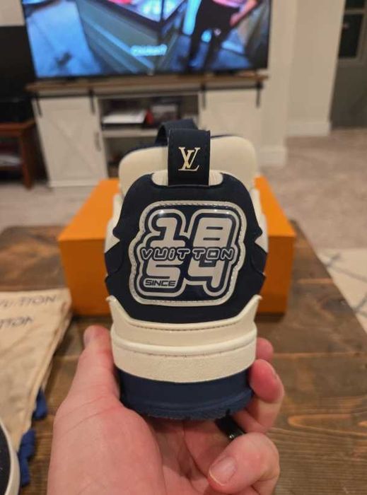 adidasi Louis Vuitton Skate albastri