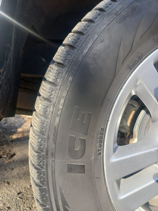 Продам резину Formula Ice 265/60 R18