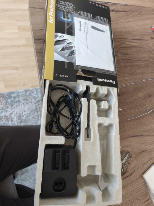 Panasonic charger er gp Панасоник зарядно машинка за подстригване трим