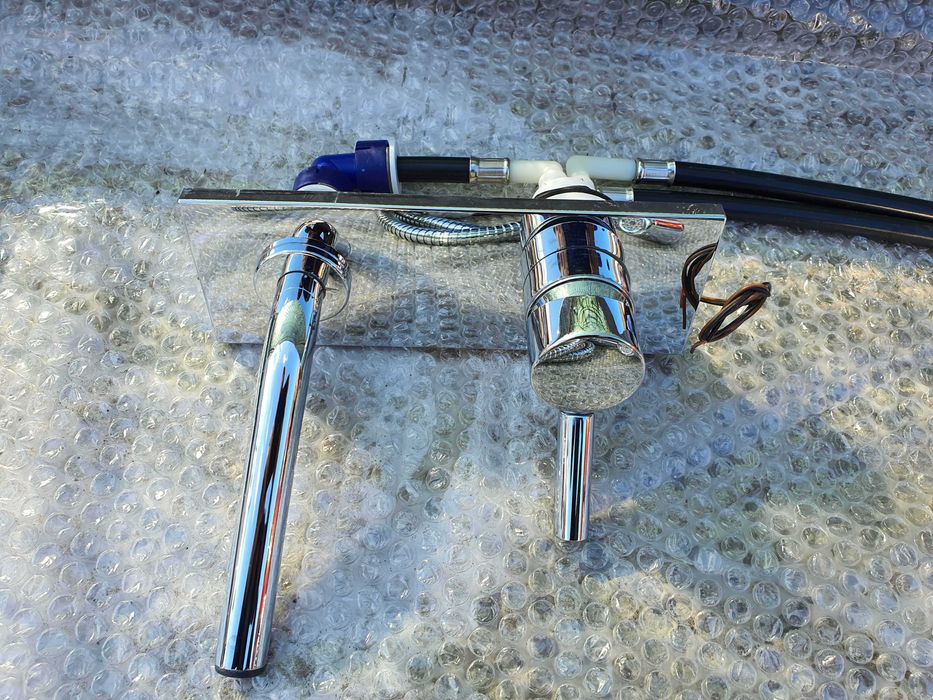 Baterii de apa pentru rulote cu si fara microcontact, import Germania