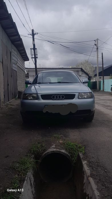 Продам машину Audi A3