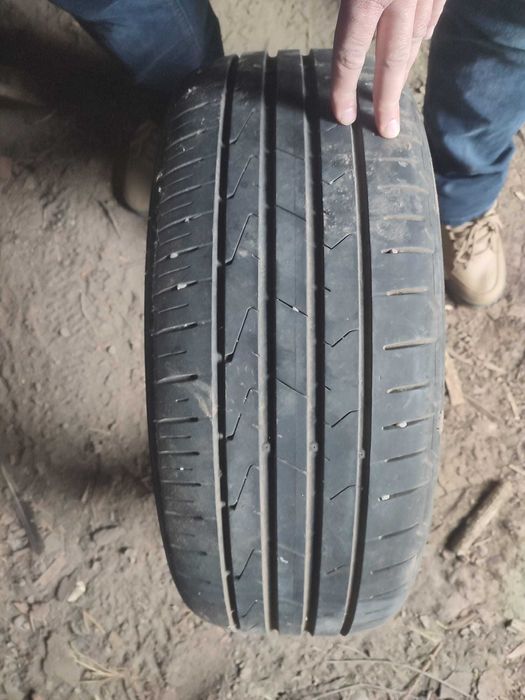 vand 2 seturi anvelope de vara