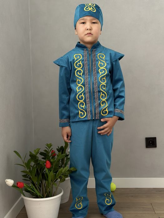 Прокат национальные костюмы 24/7