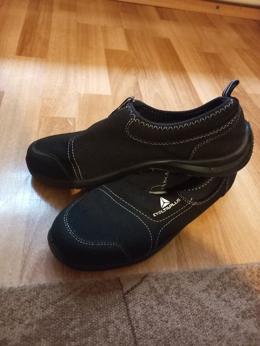 Vând bocanci espadrile Nr 41