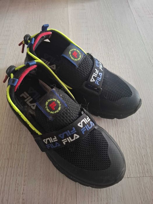 Кроссовки летние