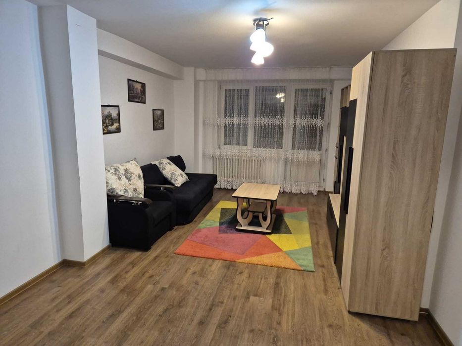 Apartament cu 3 Camere de Inchiriat in Slobozia