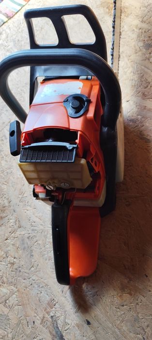 Vând drujbă Stihl 390.