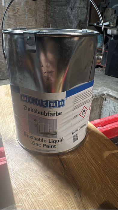 Vopsea zinc 5 l.       B.             B.                 B.