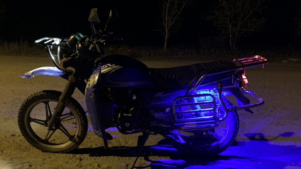 Продам мотоцикл сонлинк 200