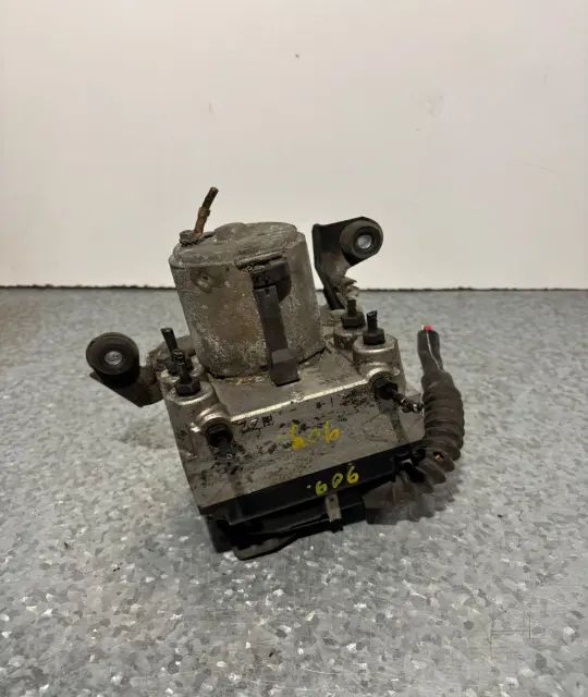 Pompa ABS Audi A4 1996 1.9 TDI MT (110 hp)