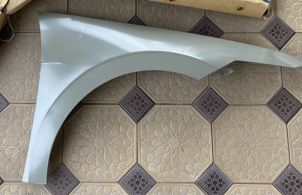 крыло для китайских авто