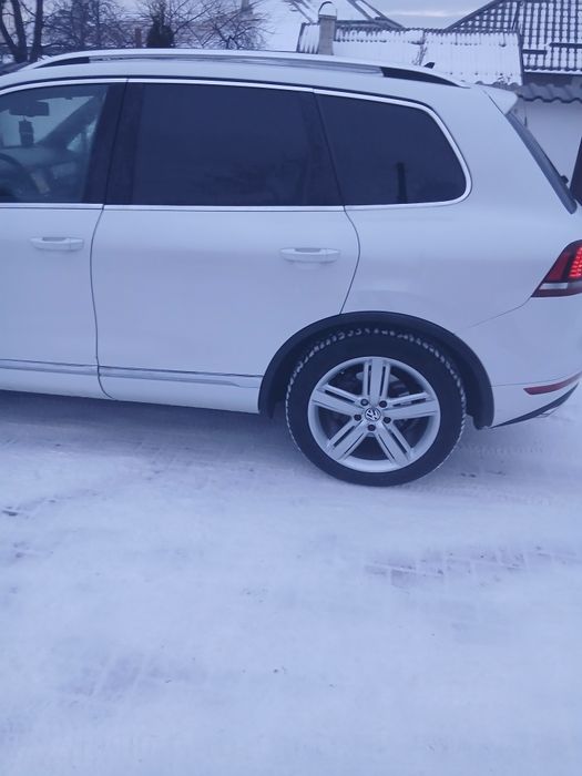 Vând tuareg stare foarte bună an 2013