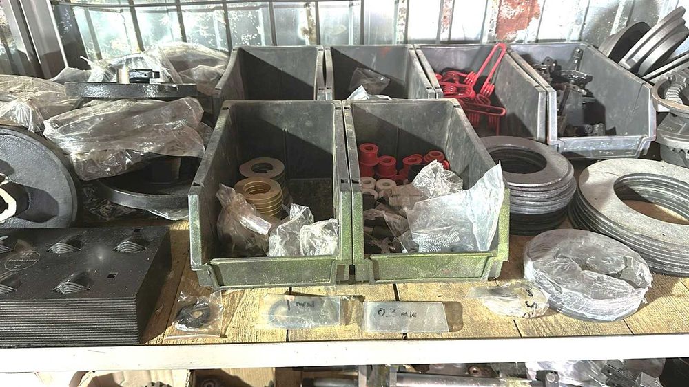 Запчасти на пресс-подборщики скаты, пружины, беговые дорожки, накладки