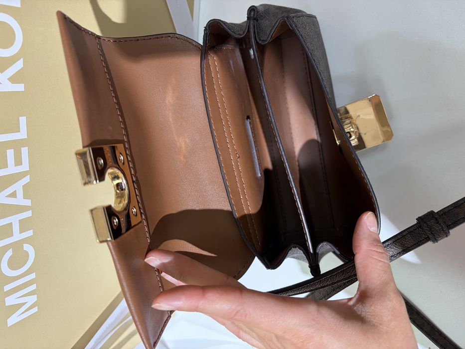 Продам сумку Michael Kors