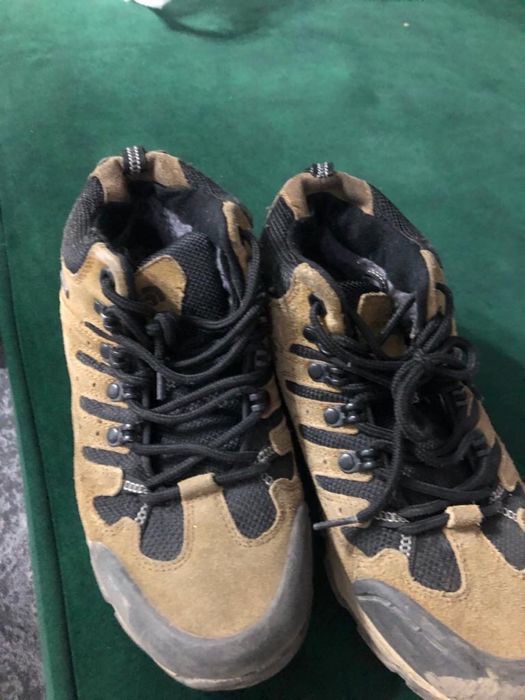 Продаются обувь зима