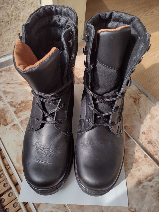 обувки от естествена кожа