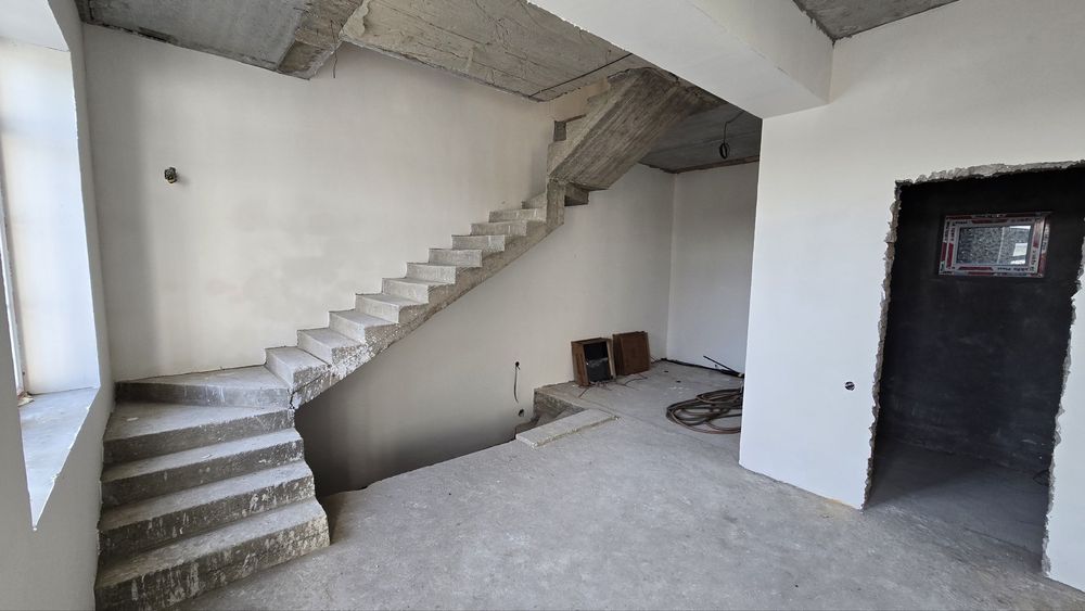 СРОЧНО ПРОДАЁТСЯ Центр Дормон Кибрай Аргин 1,6 Соток