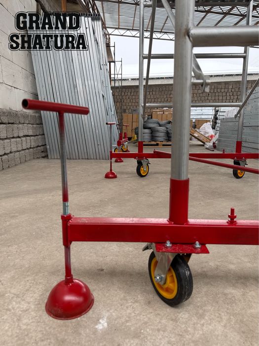 Строительные леса на колесах с поддонами (вышки-туры) легкие, Китай