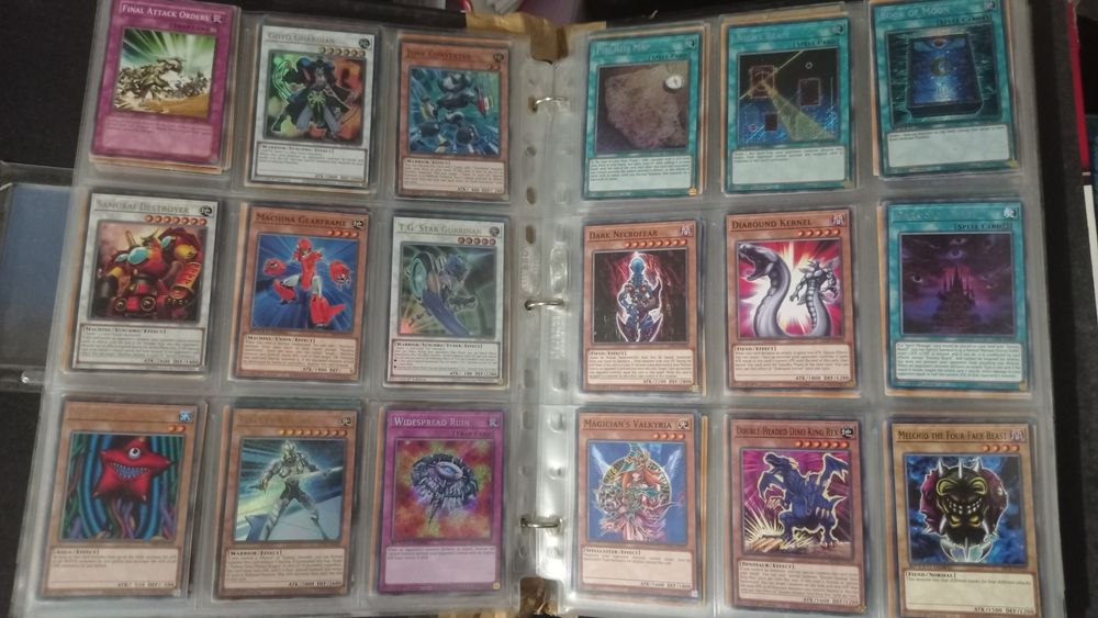 Yu-Gi-Oh cards, Югио карти