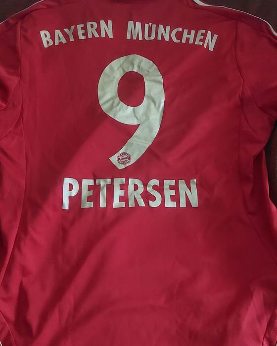 Оригинална тениска на Bayern Munich размер М
VfB Stutt