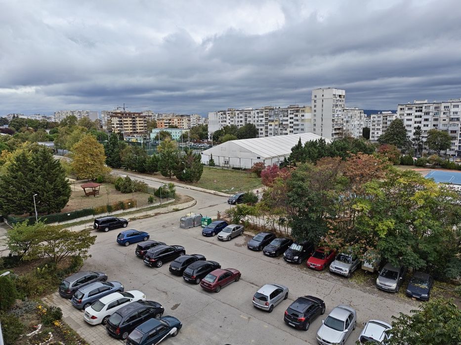 ТРИСТАЕН АПАРТАМЕНТ В гр. Варна , кв. Младост 2 бл. 127
