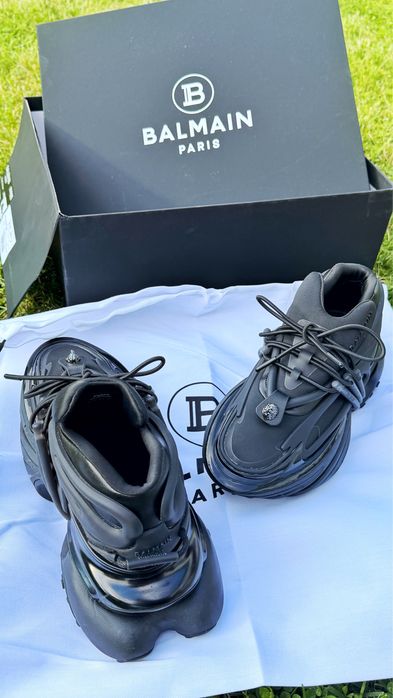 Adidasi Balmain damă 37