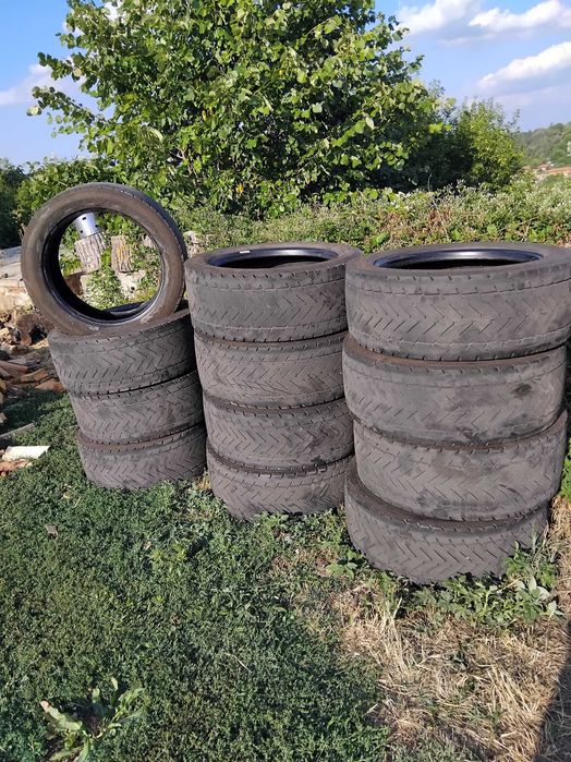 Продавам гуми 315/45/22,5 мега