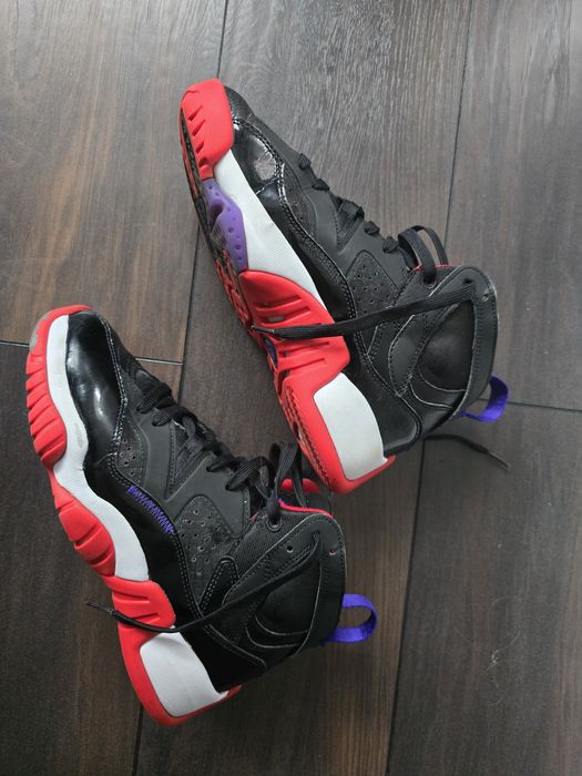 Jordan кецове . ..