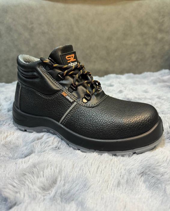 Спецобувь, зимняя и летняя