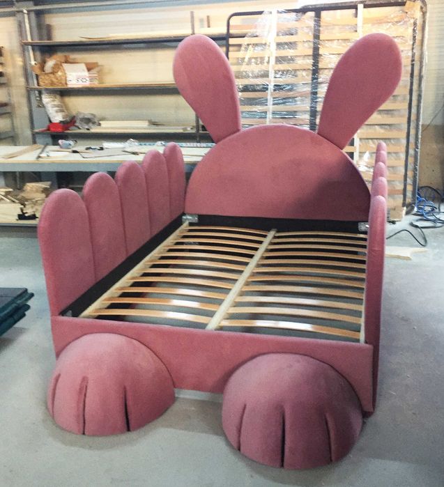 pat tapitat copii iepuras