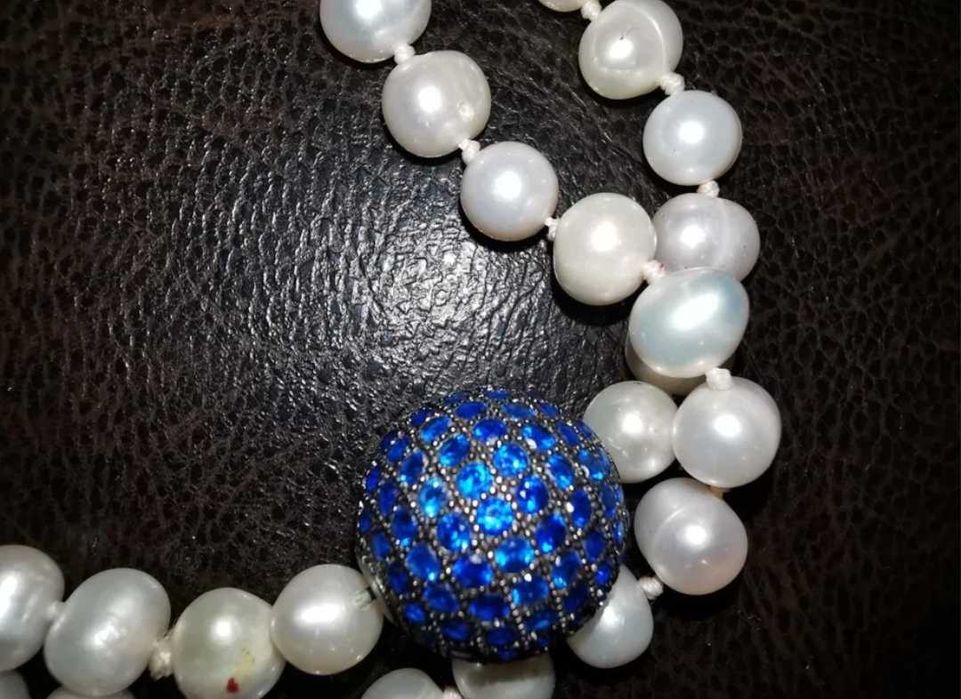 Colier perle naturale și glob de cristal și perla argint