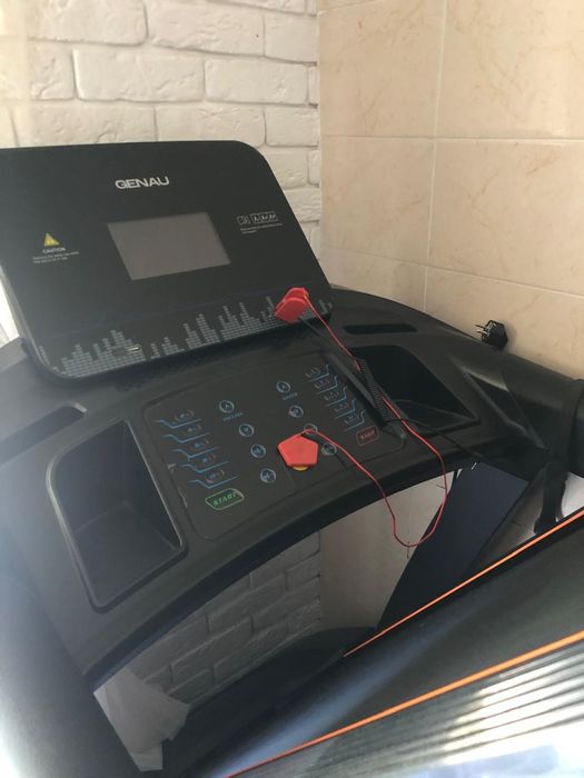 Беговая дорожка Genau