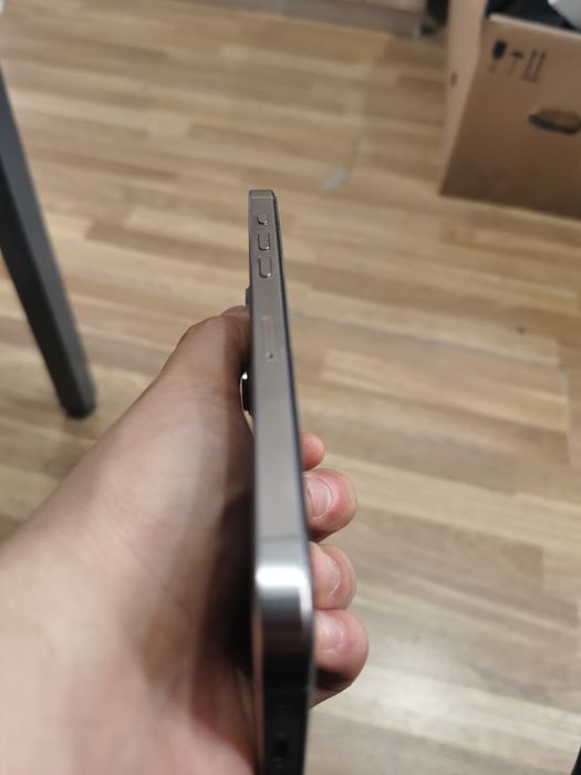 Продам Айфон 15 про макс