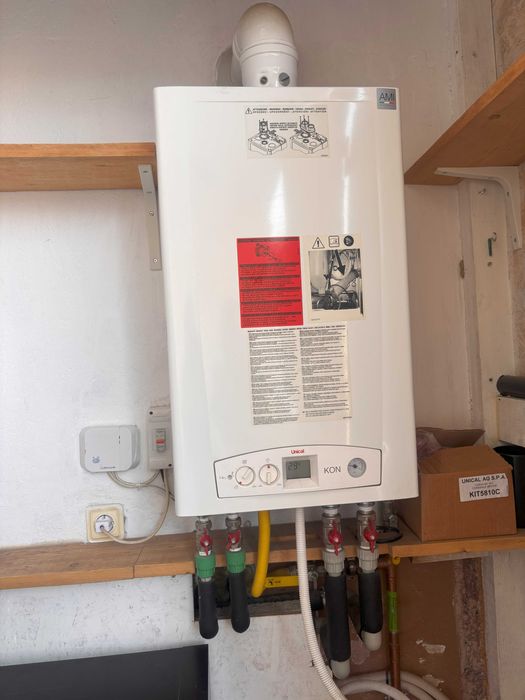 Дава се под наем Четиристаен апартамент в Карлово - 96 кв.м за 510 € - Снимка #16